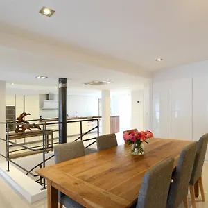 **** Appart hôtel Au 30 Centre Grand Palais France